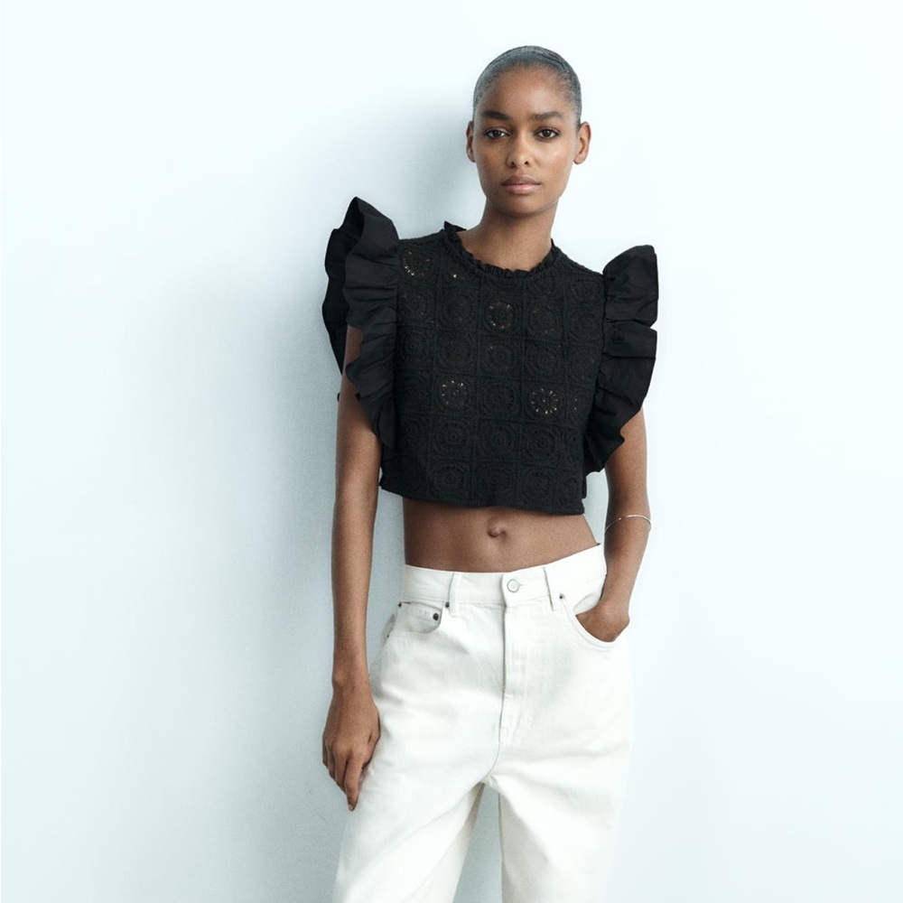 NWT Zara RUFFLED SLEEVE CONTRASTING KNIT TOP